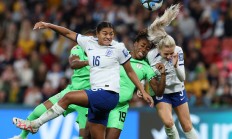 开云体育官方网站-包含尼日利亚国际球员在英超联赛中大放异彩的词条