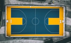 开云体育中国官网-东决关键战之夜，东契奇成为胜负手