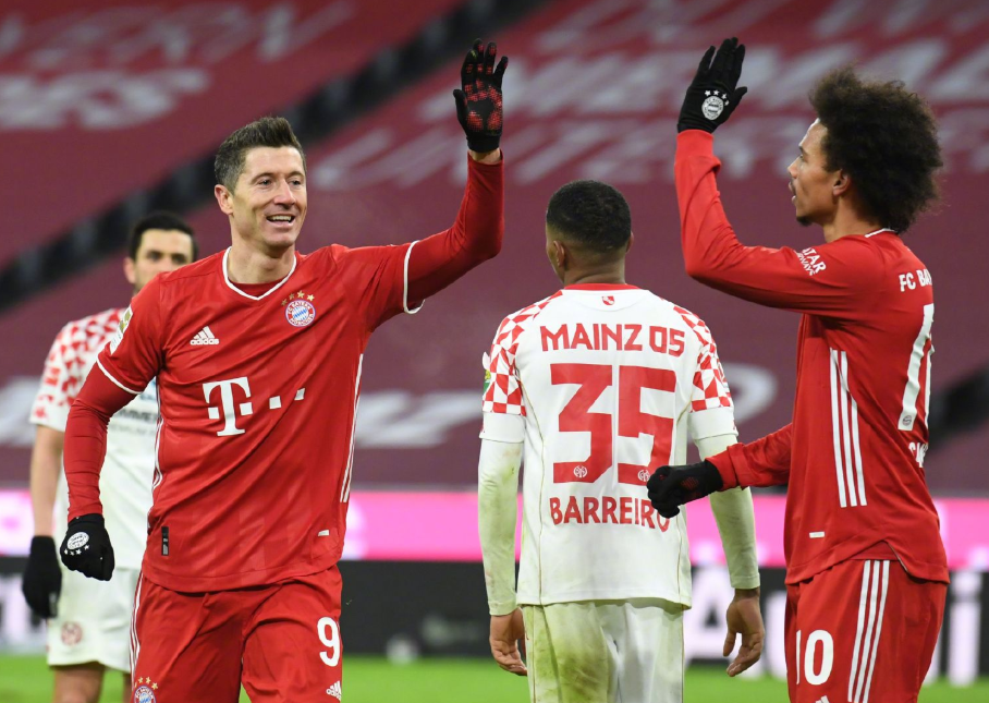 关于挑战新高度，斯图加特队员为了荣誉不断拼搏的信息