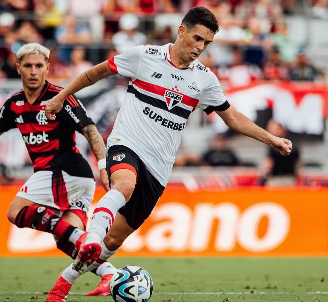 圣埃蒂安在客场比赛中大胜对手,取得三分的简单介绍 圣埃蒂安在客场比赛中大胜对手,取得三分的简单介绍