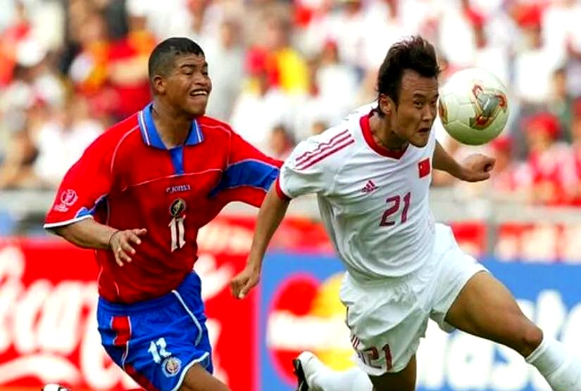 世界杯热身赛上，鲜明对比造精彩对决的简单介绍