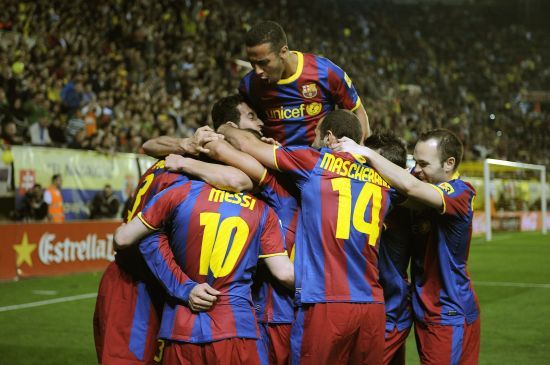 巴塞罗那团结一心，冲刺晋级大计的简单介绍