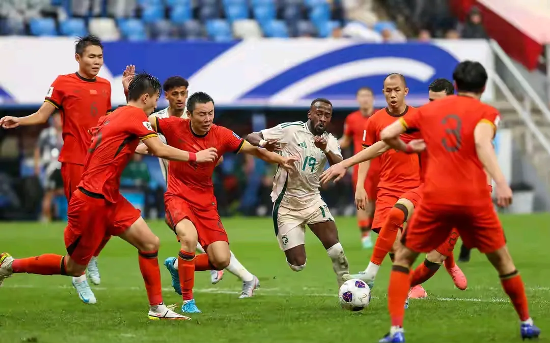 热血激战！国际赛场劲爆比拼的简单介绍