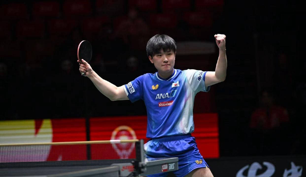 关于日本队力克瑞典队，张本智和统治全场的信息