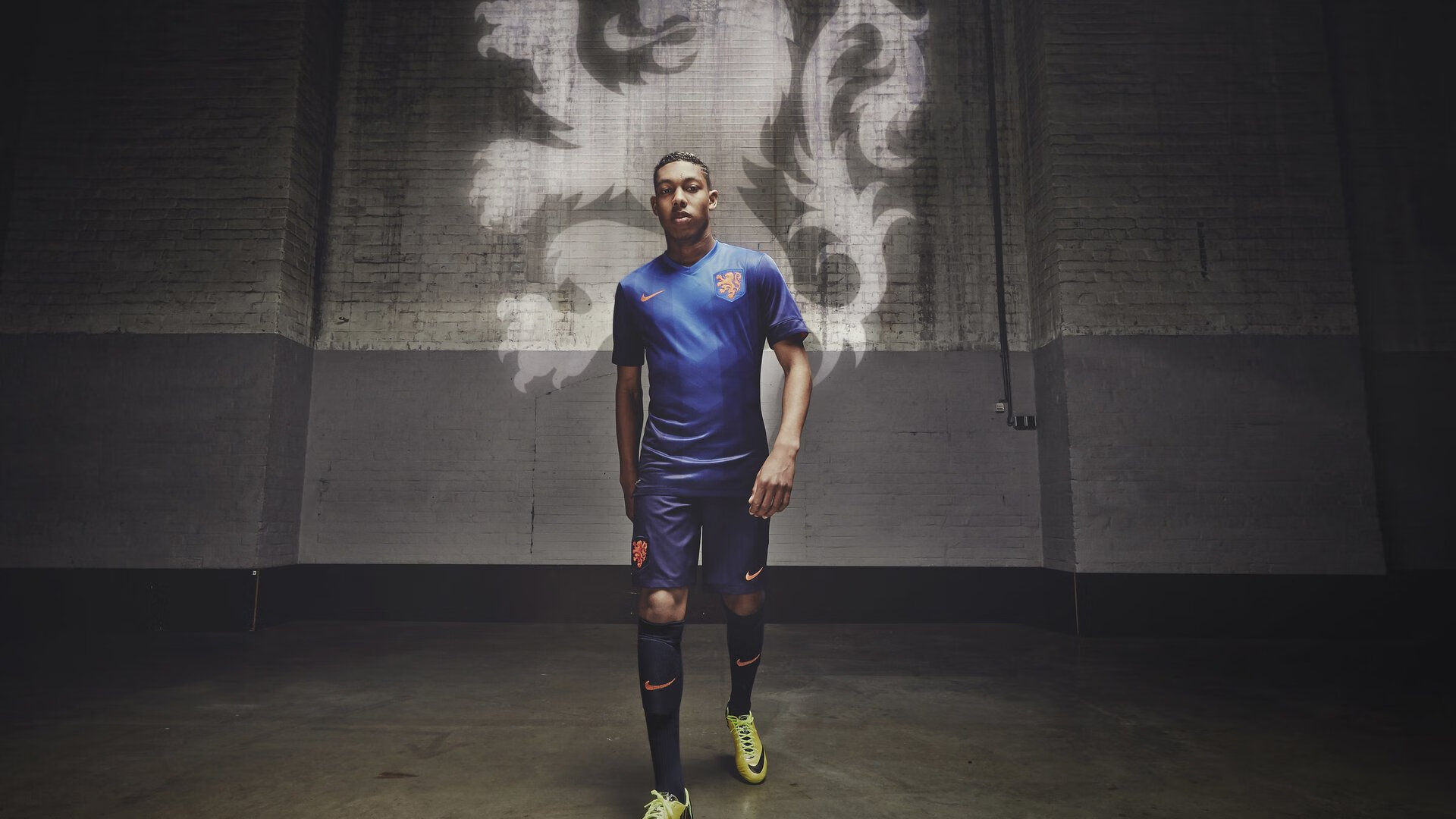 跨越赛场的逆袭叙事,从火箭翻盘广厦到爱德华兹的德甲接管时刻